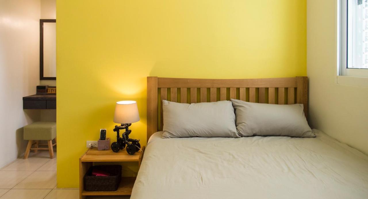 Iron St. House Apartment Tainan Bagian luar foto